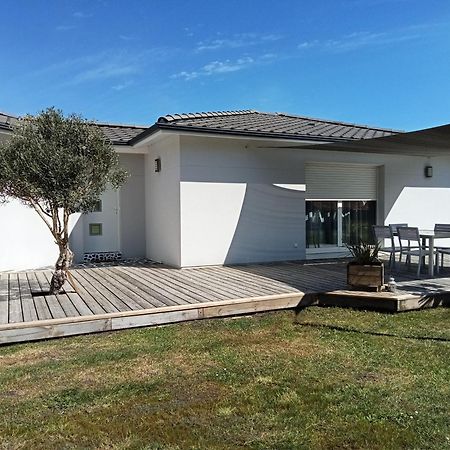 Comme A La Maison Sainte-Helene  Exterior photo