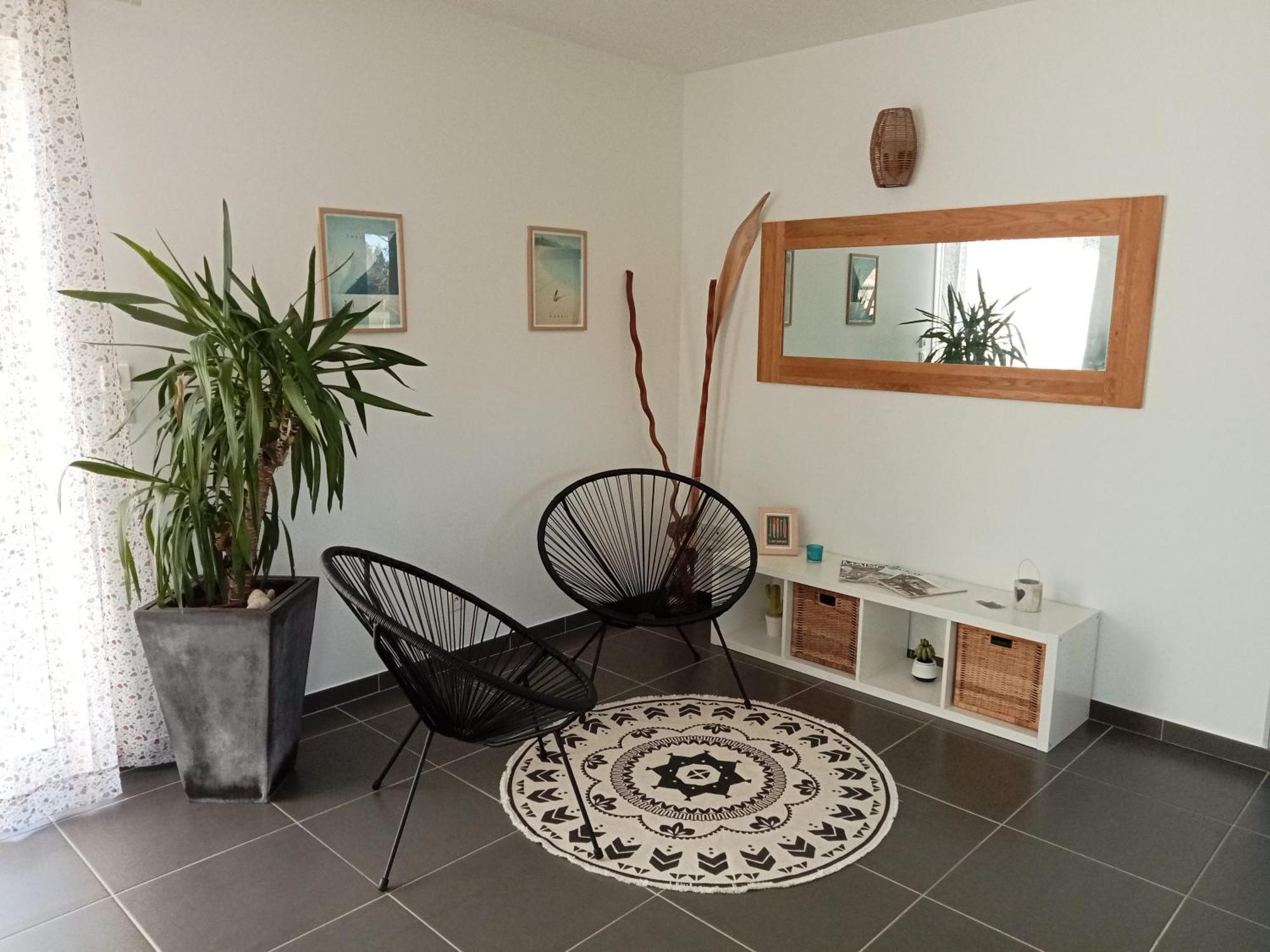 Comme A La Maison Sainte-Helene  Exterior photo
